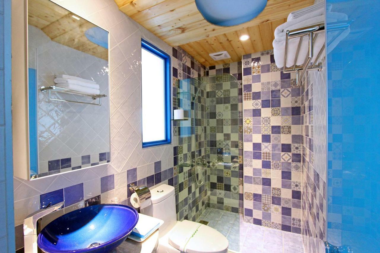 White Mediterranean Dahan Ngoại thất bức ảnh